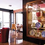 Linda Hotel 4*