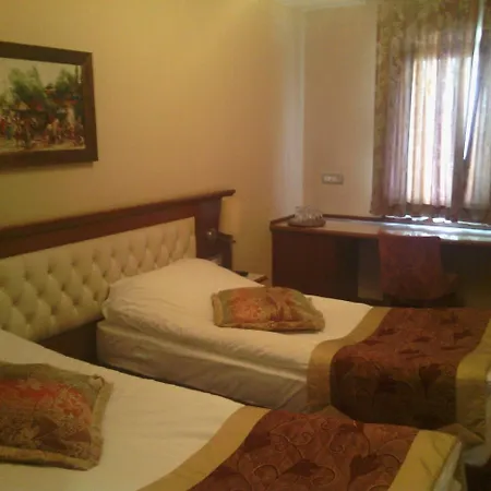 Hotel Linda