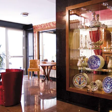 Linda Hotel 4*